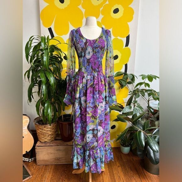 Dreamy 1960s 1970s Sheer Sleeve Smocked Flowy Flower Power Maxi Gown - Picture 4 of 13